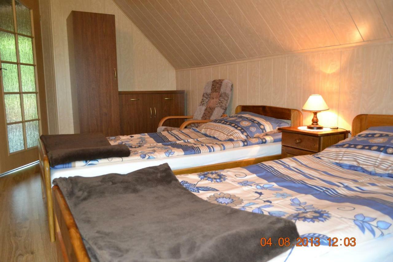 Dom Na Skraju Lasu Villa Wilkasy Luaran gambar